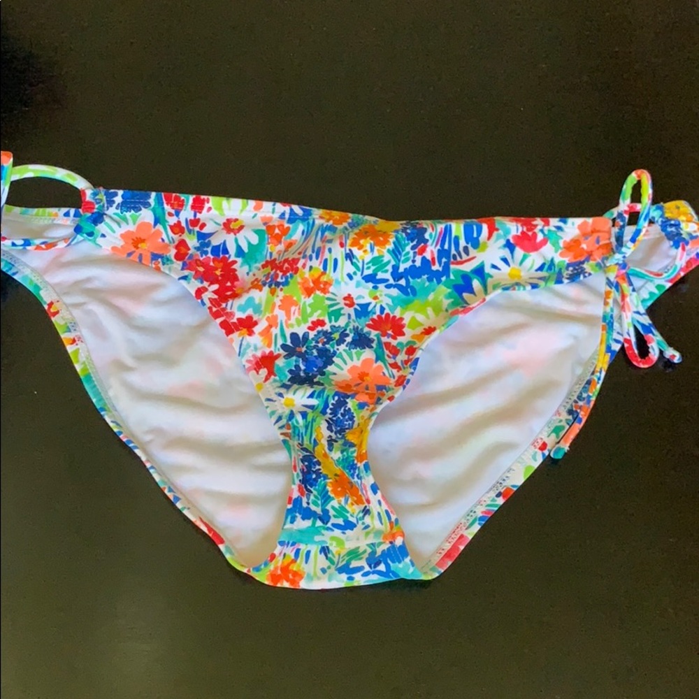 Floral bikini bottoms